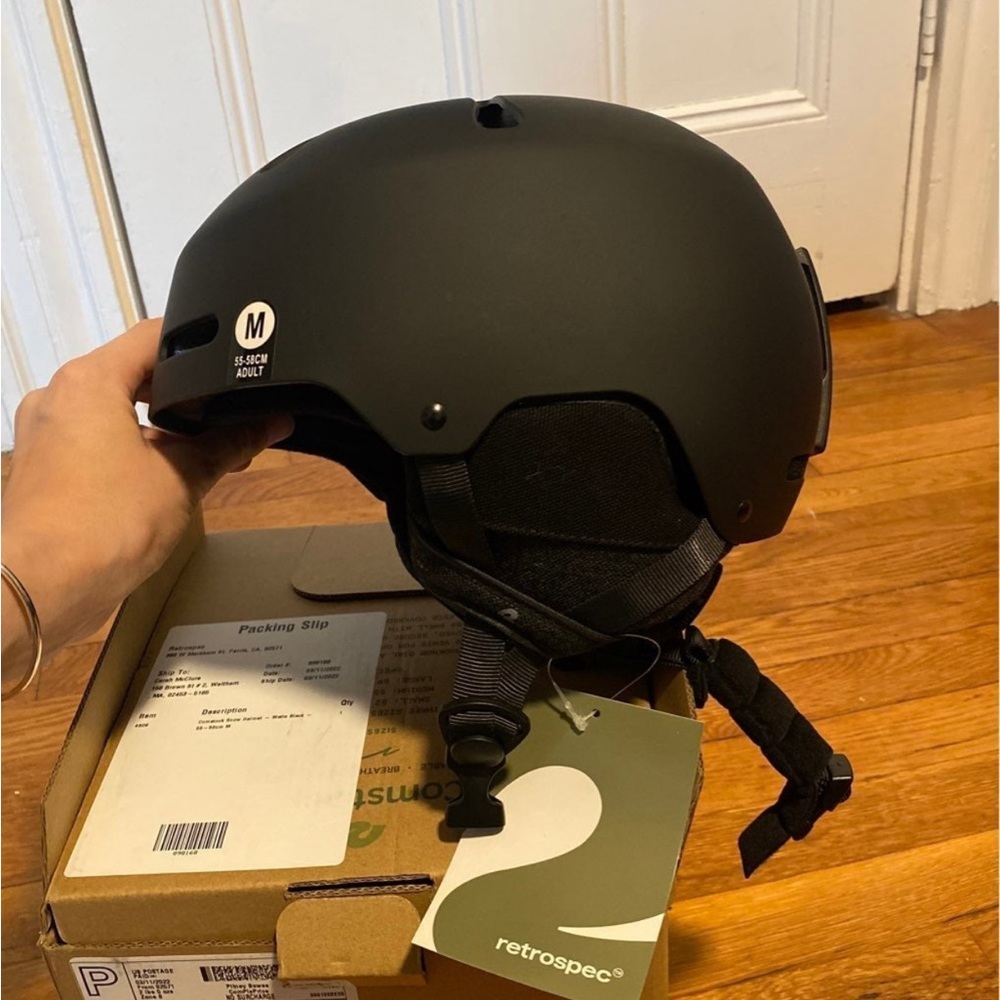 Adult ski/snowboard helmet